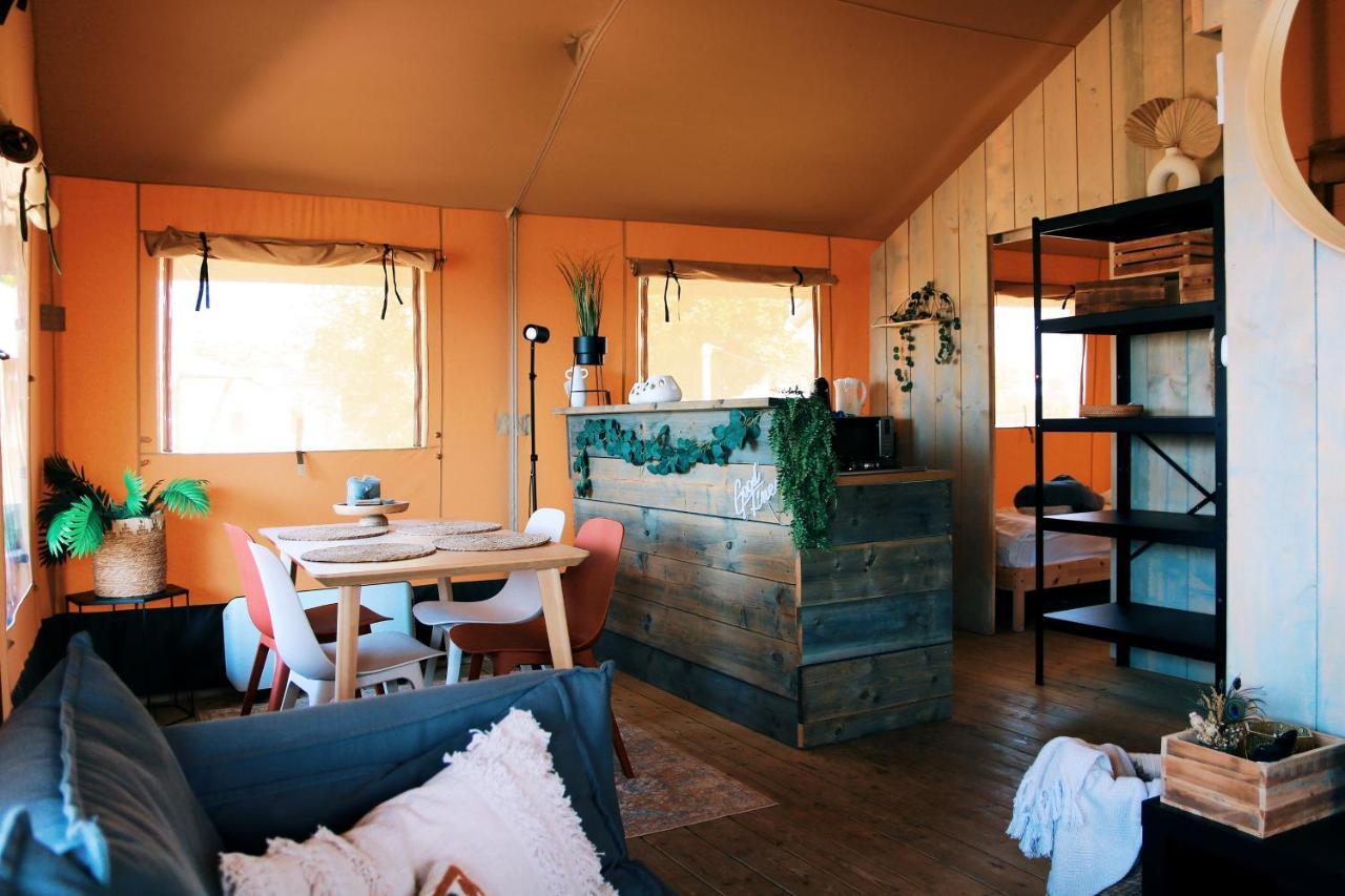Luxury Lake Lodge Alphen  외부 사진