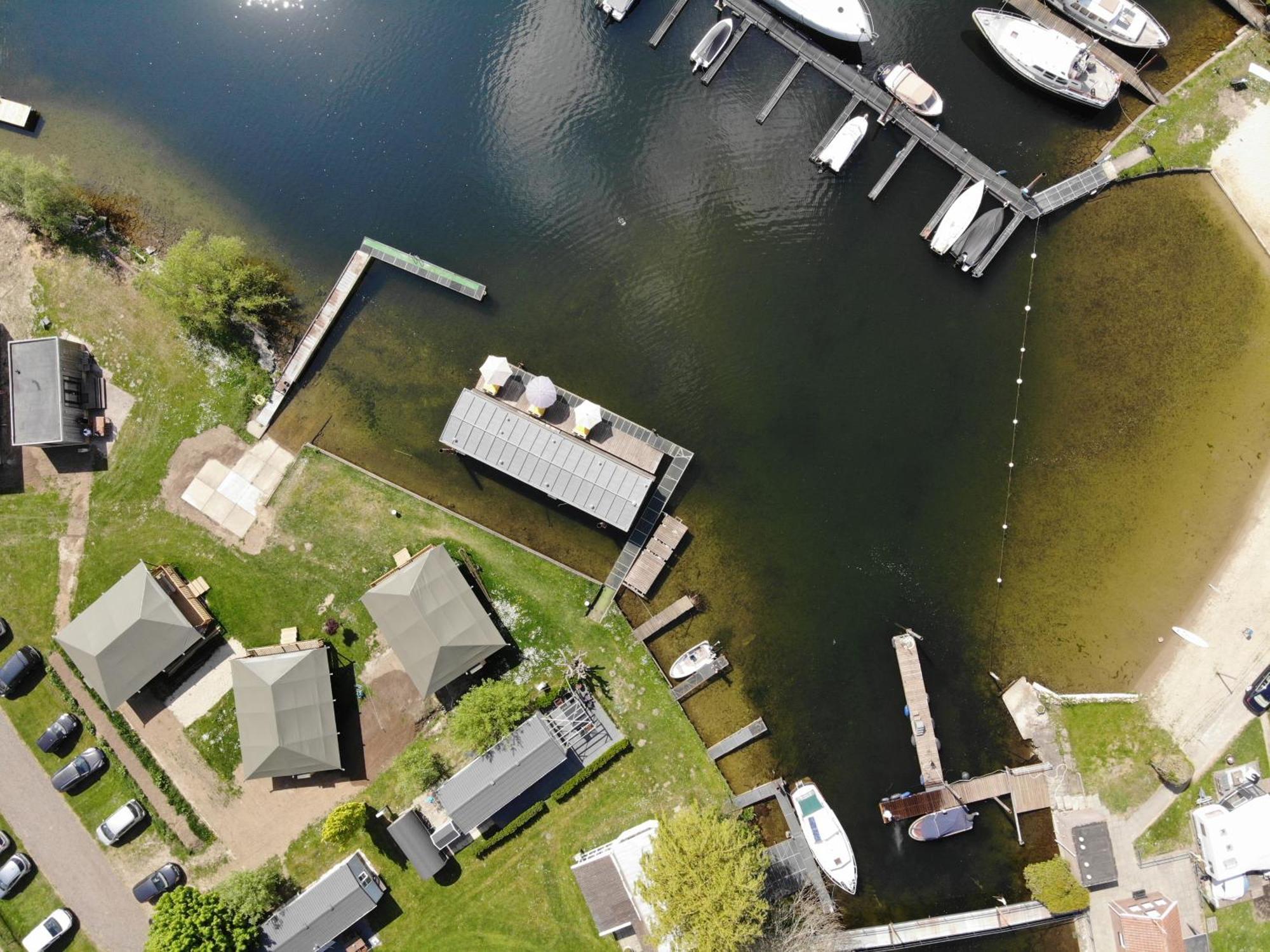 Luxury Lake Lodge Alphen  외부 사진